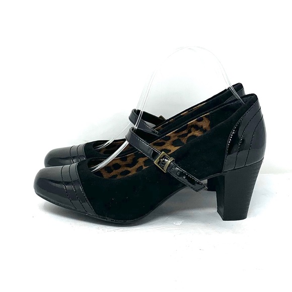 clarks mary jane shoes